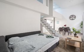 K27 - Bp Modern Stay - Stylish Boutique Apartments By Bqa